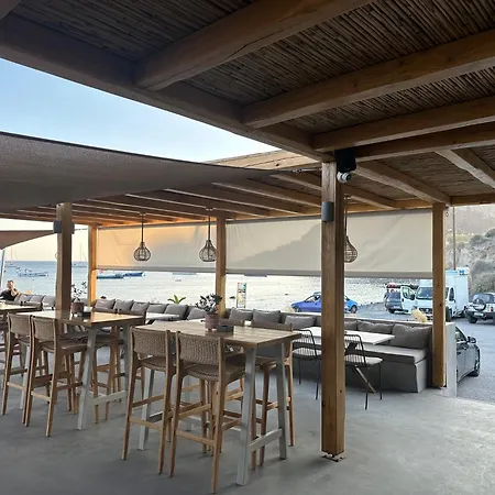 アクロティリ ホテル Akrotírion