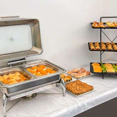 アクロティリ ホテル 2*