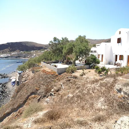 فندق Akrotiri 2*