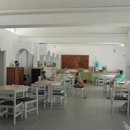 Akrotiri فندق Akrotírion