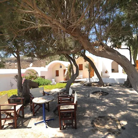 فندق Akrotiri 2*