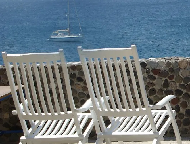 Akrotiri 2* Akrotírion